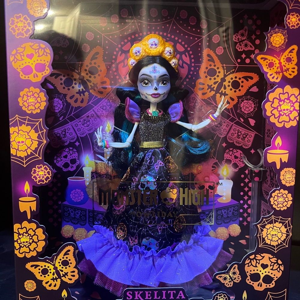 Monster High Skelita Doll - Vibrant Purple and Black